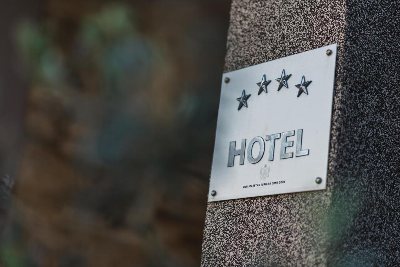 Hotel Laguna Ulcinj Exterior photo