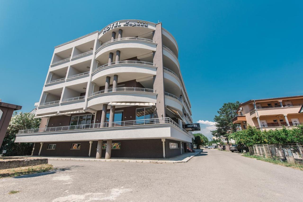 Hotel Laguna Ulcinj Exterior photo